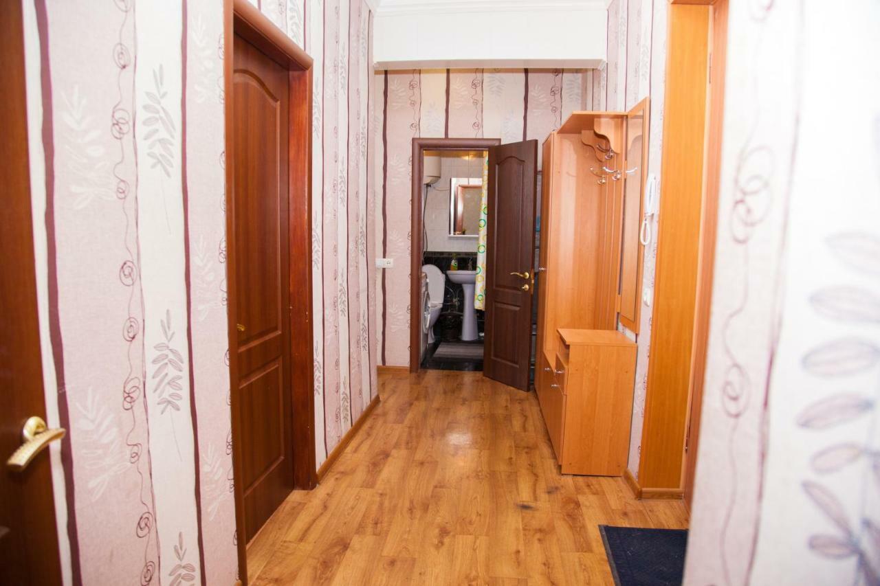 Apartment On Stalevariv Street 7 Zaporizhia Kültér fotó